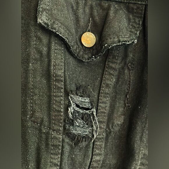 Carmar Thrashed Black Denim with rips and distressed Jacket Oversized XS - Picture 7 of 11